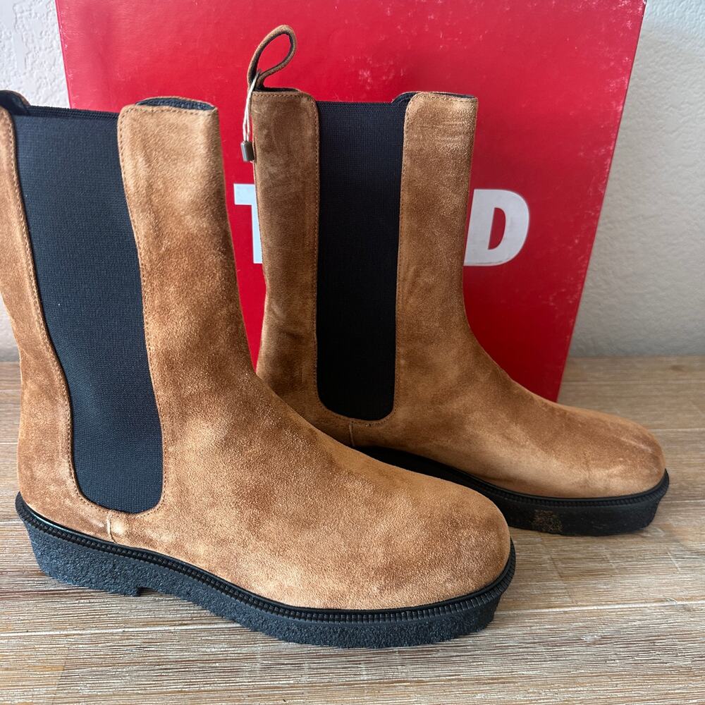 Staud Brown Suede Chelsea Palomino Boots, Mid Shaft, Quiet Luxury, size 40 NIB - Picture 3 of 11